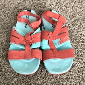 Merrell Women’s Select Fresh Suede Sandals.